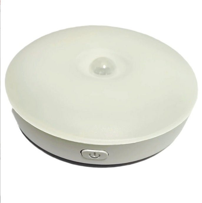 Luminária LED quadrada  PathLight em um fundo branco mostrando detalhes.