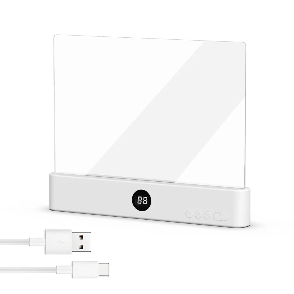Detalhe da Luminária LED branca com os cabos USB, mostrando sua portabilidade e material em ABS.