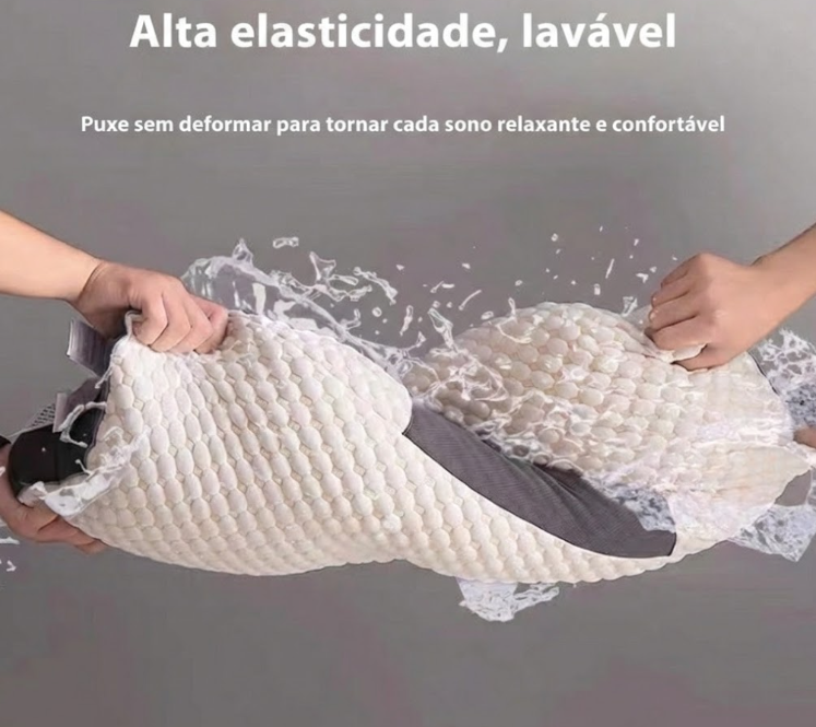 Imagem demonstrando a alta elasticidade e a facilidade de lavagem do travesseiro ortopédico Sillencia.